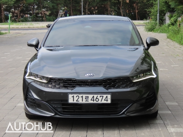 Kia K5 Signature